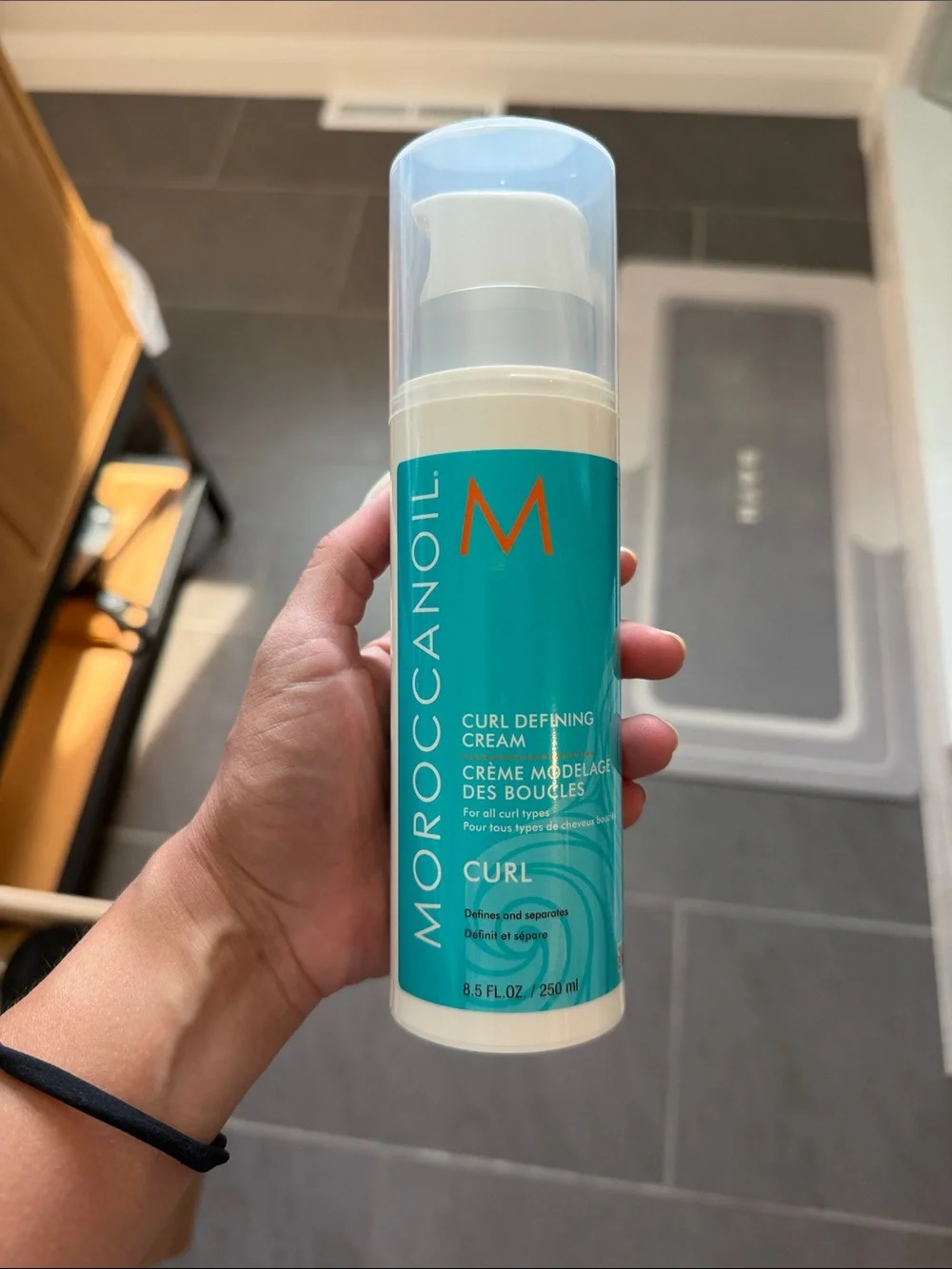 Moroccanoil Curl Defining Cream — Teal & White